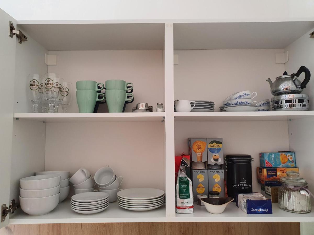 Westerholt Apartment *